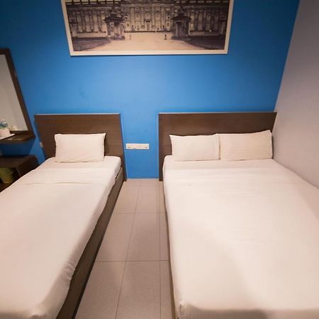 Golden Pearl Hotel Near Universiti Tun Hussein Onn Malaysia Uthm Batu Pahat Luaran gambar