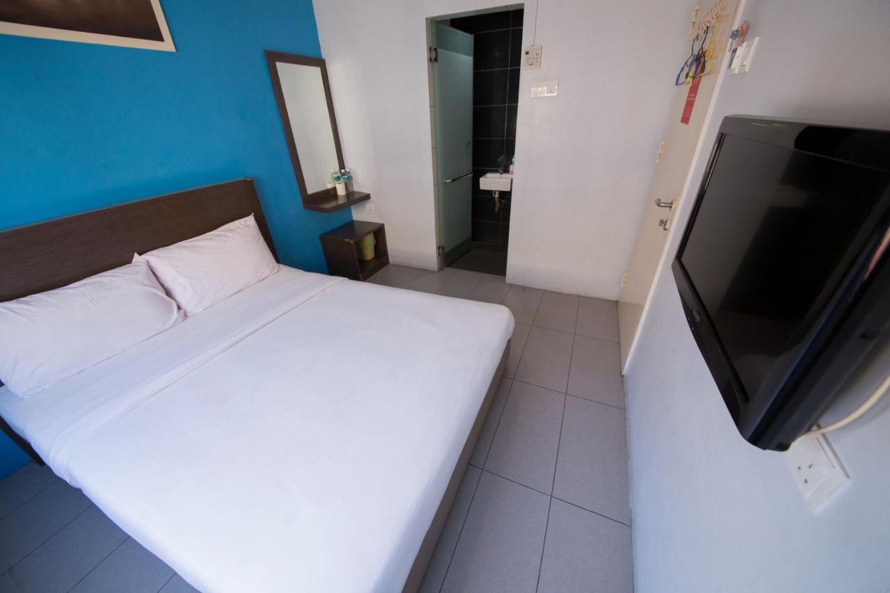 Golden Pearl Hotel Near Universiti Tun Hussein Onn Malaysia Uthm Batu Pahat Luaran gambar